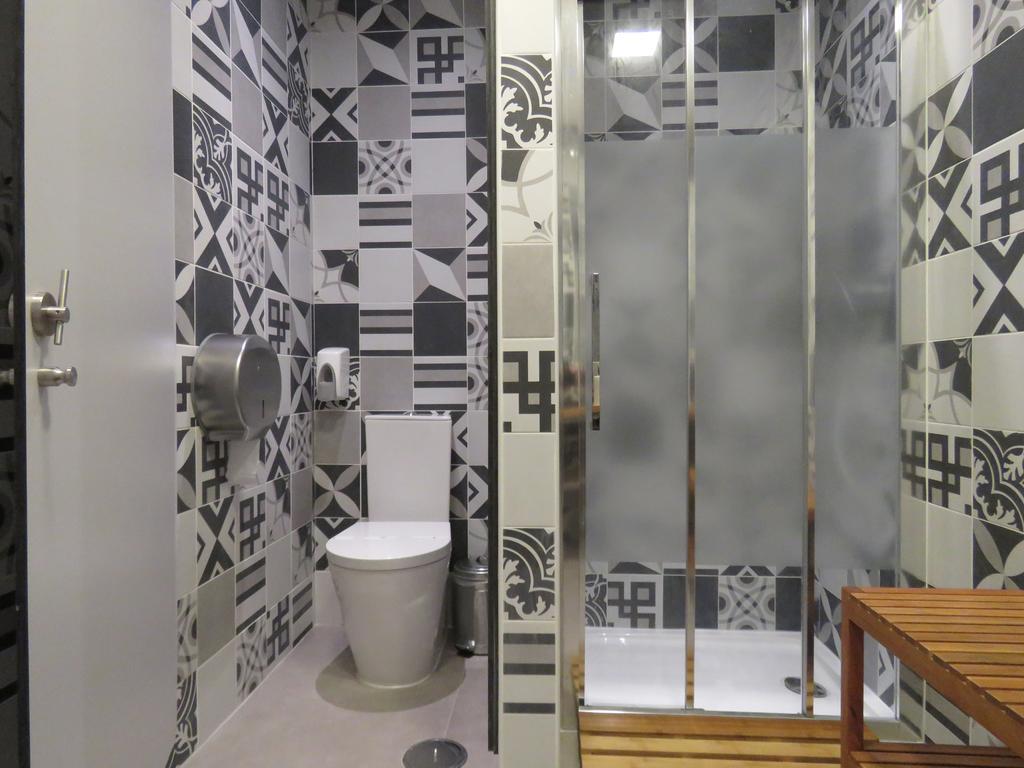 Hostel Petit Lusa Lissabon Zimmer foto